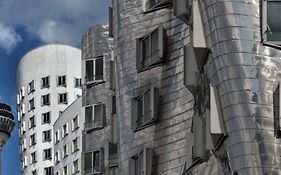 Hotel Astra Dusseldorf